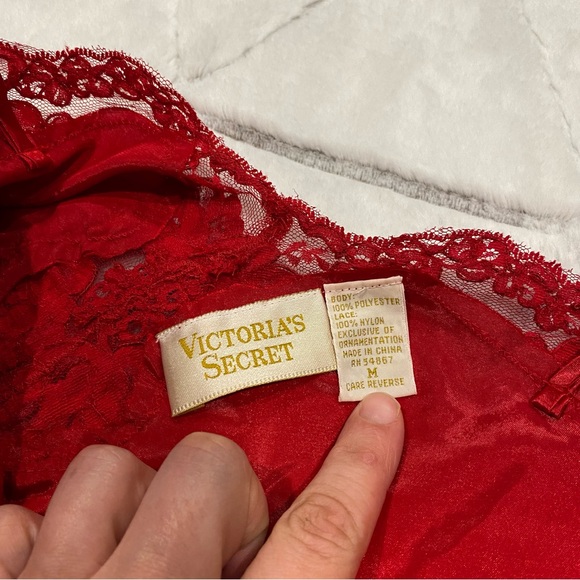Vintage Gold Tag Victorias Secret Medium Red Sexy Flirty Nightie Lingerie Lace - Picture 7 of 7